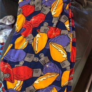 LuLaRoe Colorful Holiday Leggings